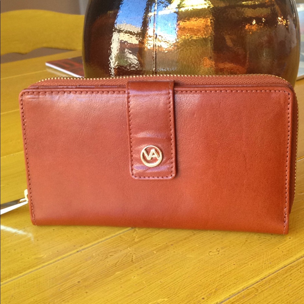 SOLD ...NEW- Italian Leather Wallet by Valentina